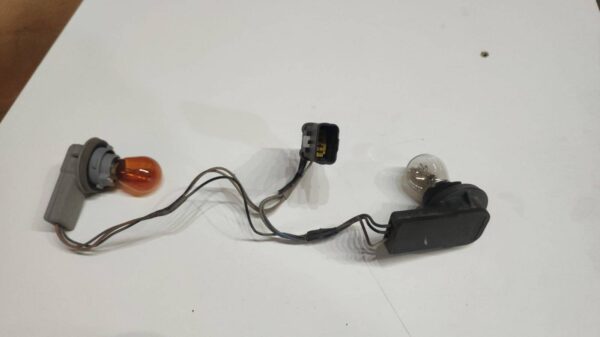 cableado para piloto trasero renault trafic vivaro o primastar - Imagen 2