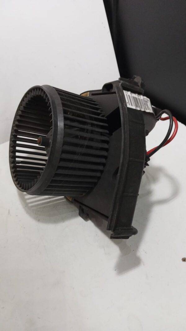 Referencia 1498378080 motor calefaccion DENSO 599128800 5E7430000 año 2010 Peugeot Expert - Imagen 5