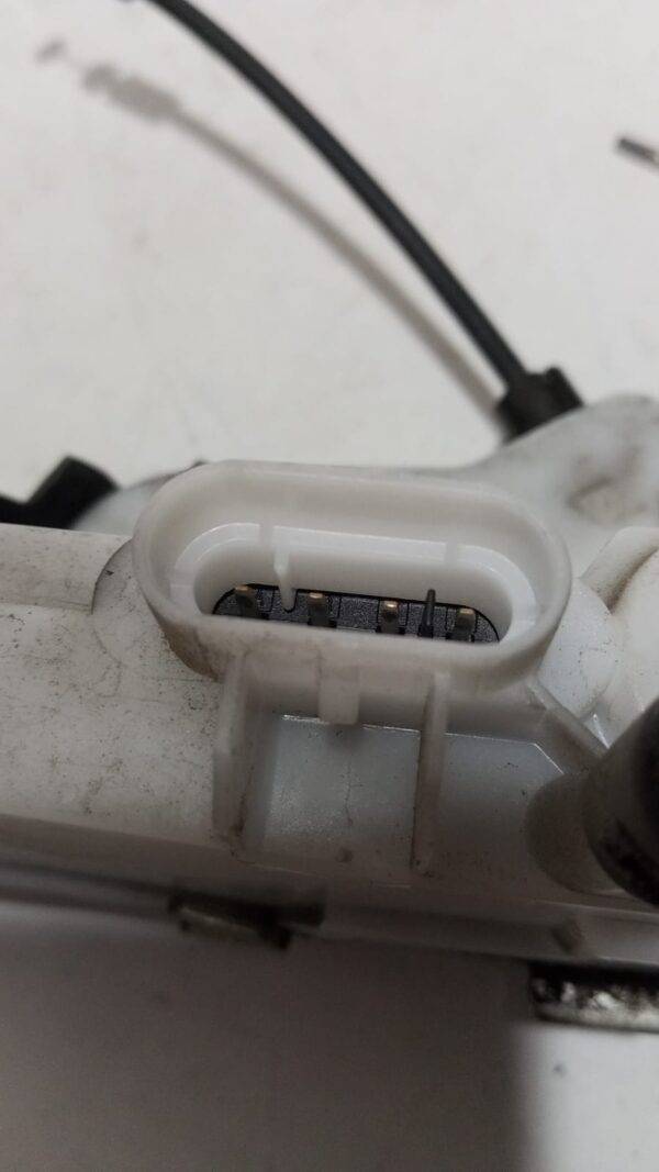 REF 017972 1807071104G1 2297B CERRADURA PUERTA CONDUCTOR RENAULT ESPACE 2007 - Imagen 2