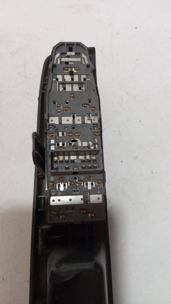 REF 201006488 ELEVALUNAS DE 4 BOTONES DE CHEVROLET SPARK 1.0B 16V 2009 CONDUCTOR - Imagen 3