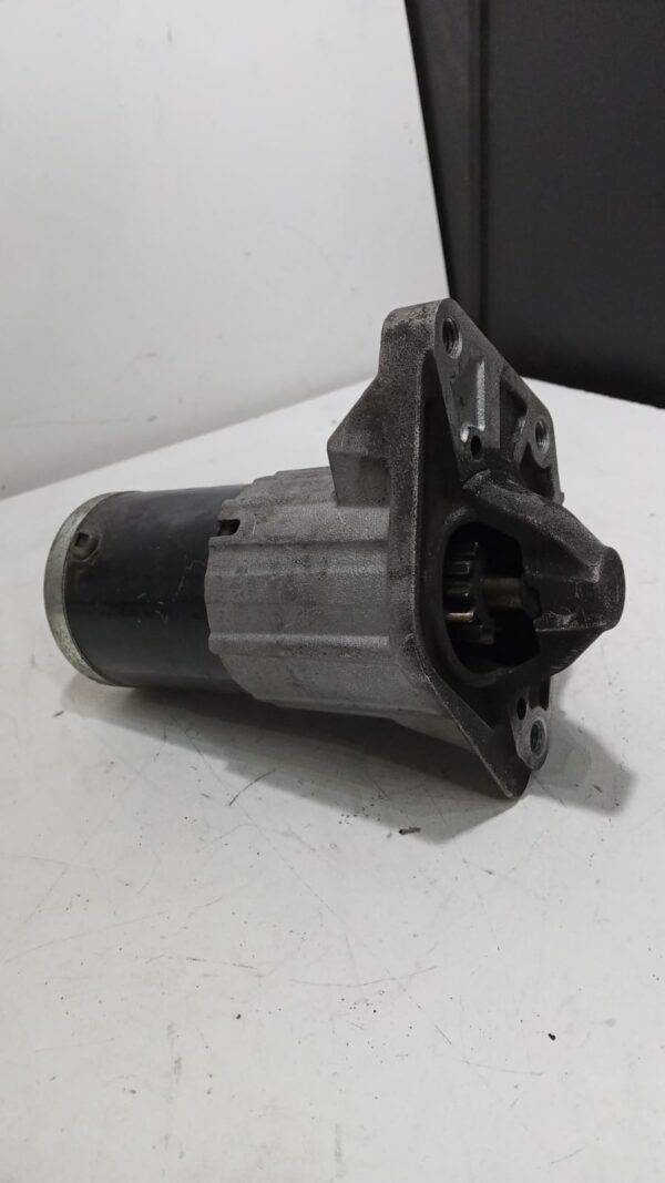 REF 233003248R M000T39372 12V MOTOR DE ARRANQUE RENAULT VIVARO B 1.6 AÑO 2017 ORIGINAL - Imagen 3