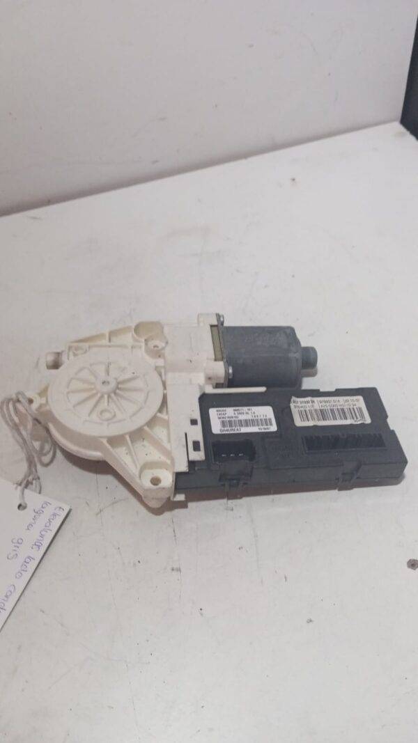 REF 802310002R MOTOR ELEVALUNAS PUERTA CONDUCTOR RENAULT LAGUNA III 2007 2.0