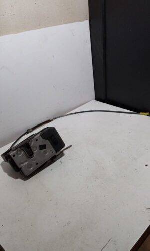 REF 8200042171 RENAULT TRAFIC 2.0 2007 CERRADURA PUERTA DELANTERA DERECHA COPILOTO