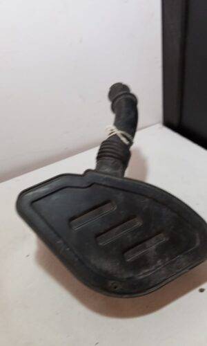 REF 8200472602 TUBO RENUAUL ESPACE CONDUCTO DE AIRE DE LA MANGUERA DE RESONADOR