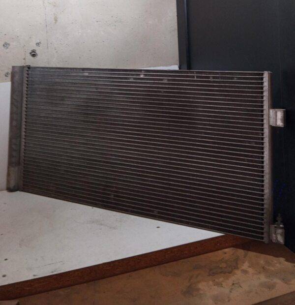 REF 921100002R CONDENSADOR RADIADOR A/C RENUALT LAGUNA AÑO 2007 2.0 M9R