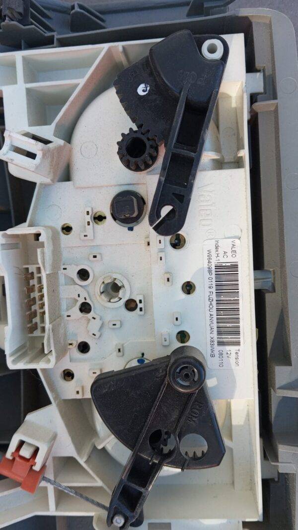REF W964098P UNIDAD DE CONTROL CLIMATIZADOR A/C RENUALT TRAFIC 2.0 AÑO 2007 - Imagen 4