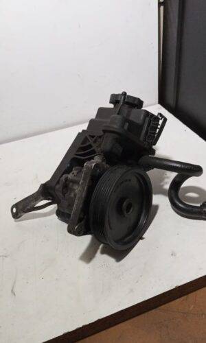 7693900525 A0064667801 SERVOBOMBA HIDRAULICO PARA MERCEDES SPRINTER 2.2 CDI