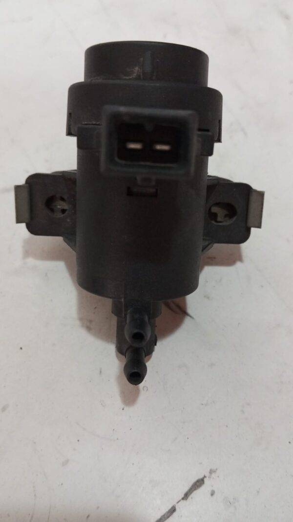 REF 7700113071 VALVULA DE AIRE ADICIONAL RENAULT MEGANE 1.9 DCI - Imagen 3