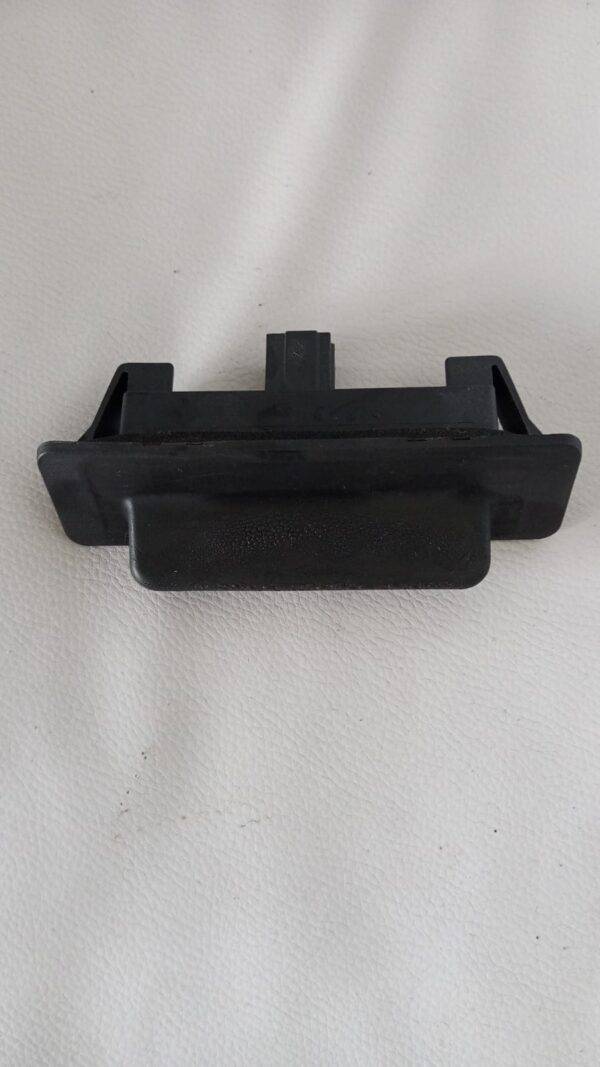 REF 8200002001 BOTON EXTERIOR MALETERO RENAULT ESPACE 2.0 2007