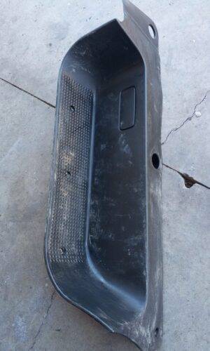 REF 8200041181 8200523989 PLASTICO MOLDURA REPOSA PIES RENAULT TRAFIC 2.0 M9R 2008