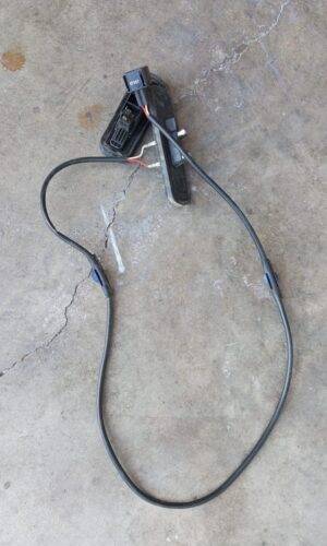 REF 8200139745 8200139743 SENSOR RENUAULT TRAFIC 2008 PUERTA LATERAL DE CIERRE INTERUPTOR