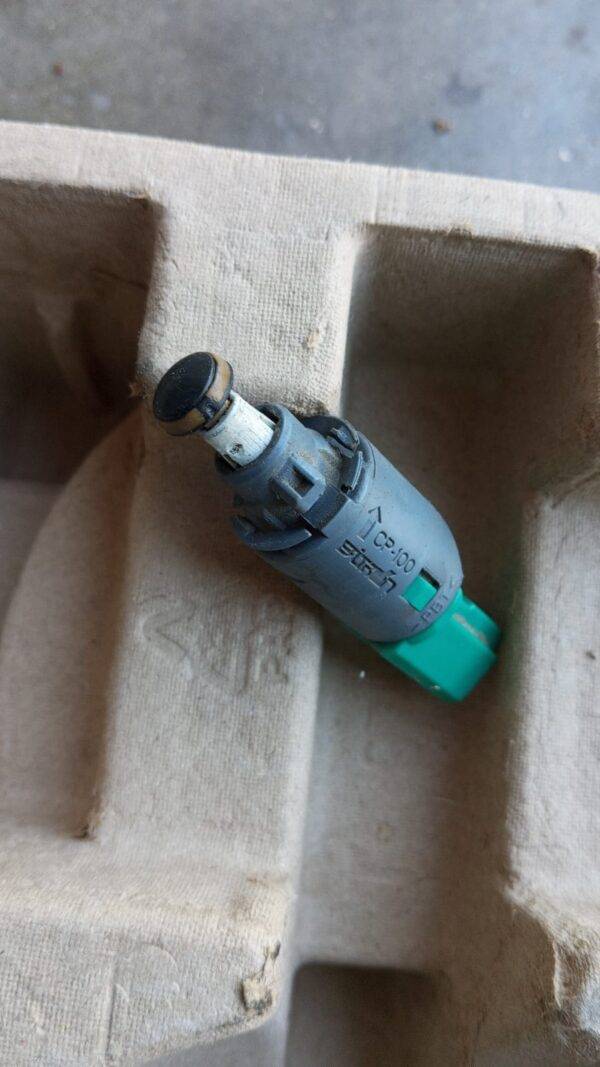 REF 8200168240 SENSOR DE PEDAL DE FRENO RENAULT TRAFIC 2008 - Imagen 4