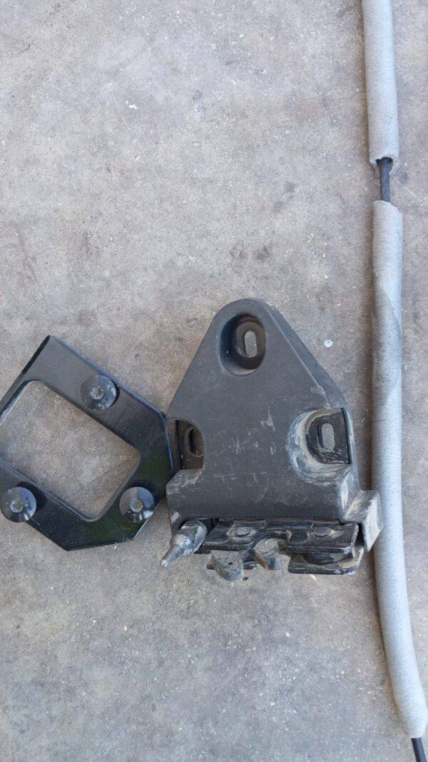REF 8200323112 RENAULT TRAFIC KIT CIERRE DE PUERTA TRASERA DERECHA MANETA INTERIOR R054983B 8079 3M 669 - Imagen 7