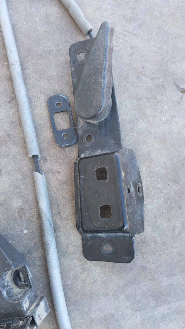 REF 8200323112 RENAULT TRAFIC KIT CIERRE DE PUERTA TRASERA DERECHA MANETA INTERIOR R054983B 8079 3M 669 - Imagen 5