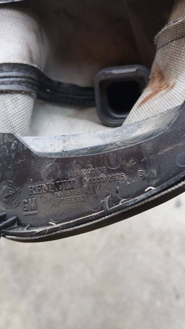 REF 8200500638 FUNDA PALANCA DE CAMBIO RENAULT TRAFIC OPEL VIVARO NISSAN PRIMASTAR 2007 - Imagen 2