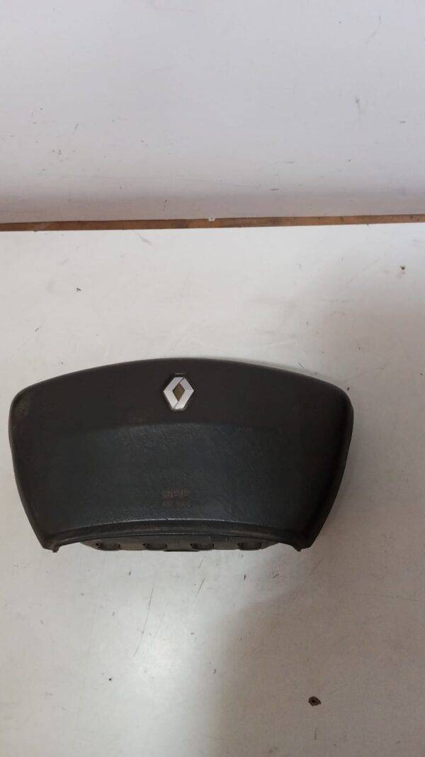 REF 8200676895 -- C AIRBAG VOLANTE RENAULT TRAFIC  81751461300 C380A03/04/08