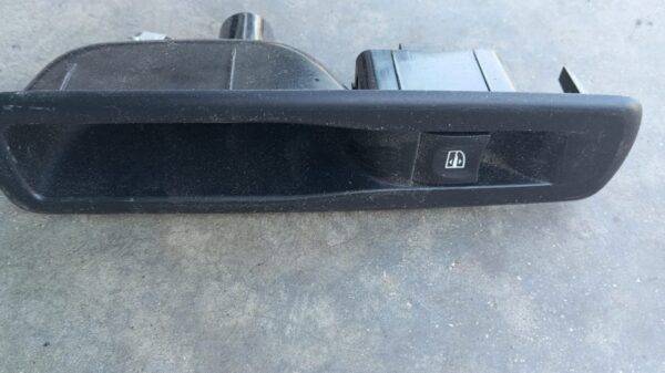 REF 82944002R 1008769 INTERUPTOR PUERTA IZQUIERDA TRASERA RENAULT LAGUNA III 2.0 2007 - Imagen 2