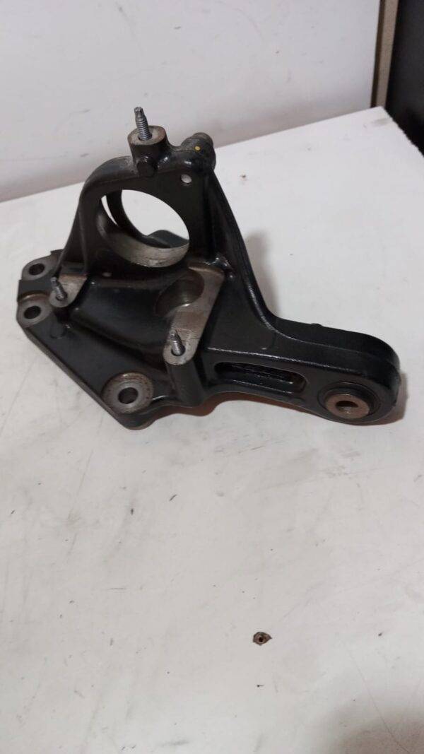REF 9674214480  PEUGEOT 508 COJINETES DE APOYOS DERECHO DELANTERO STOCK