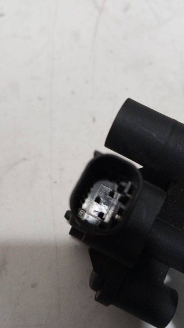 REF A0071530028 SENSOR DE PRESION MERCEDES SPRINTER 2006 - Imagen 3