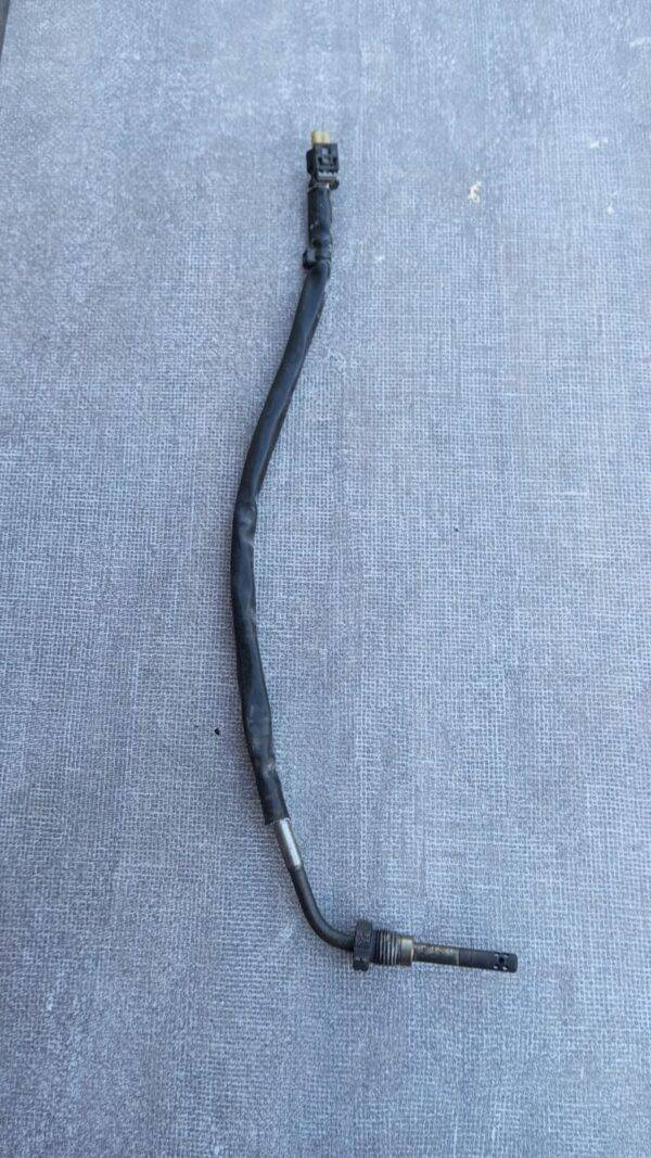 REF A225452026 SENSOR TEMPERATURA DE GASES ESCAPE MERCEDES 2.2 2015 2020 PARTE CULATA