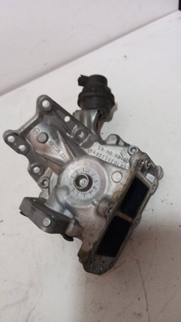 REF A6511420467 EGR REGULADOR DE GACES ESCAPE VALVULA MERCEDES SPRINTER 2.2