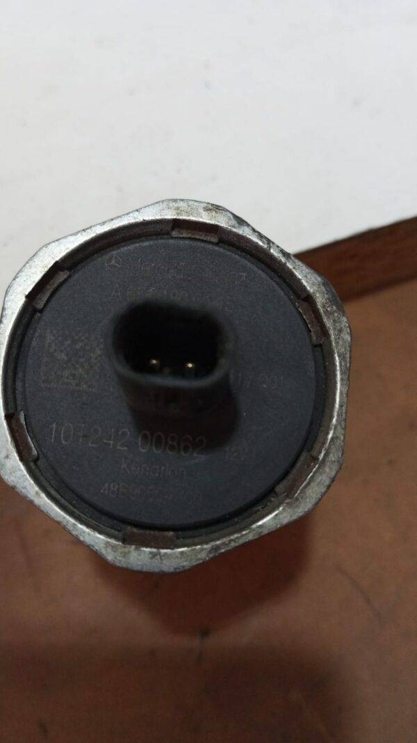 REF A6511800115 18T27700914 MERCEDES BENZ SPRINTER INTERRUPTOR PRESION DE ACEITE 2.2 CDI - Imagen 3