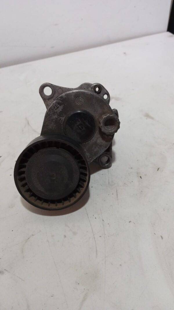 REF AISI9CU3 TENSOR CORREA GENERADOR AUXILIAR MERCEDES 2.2 CDI