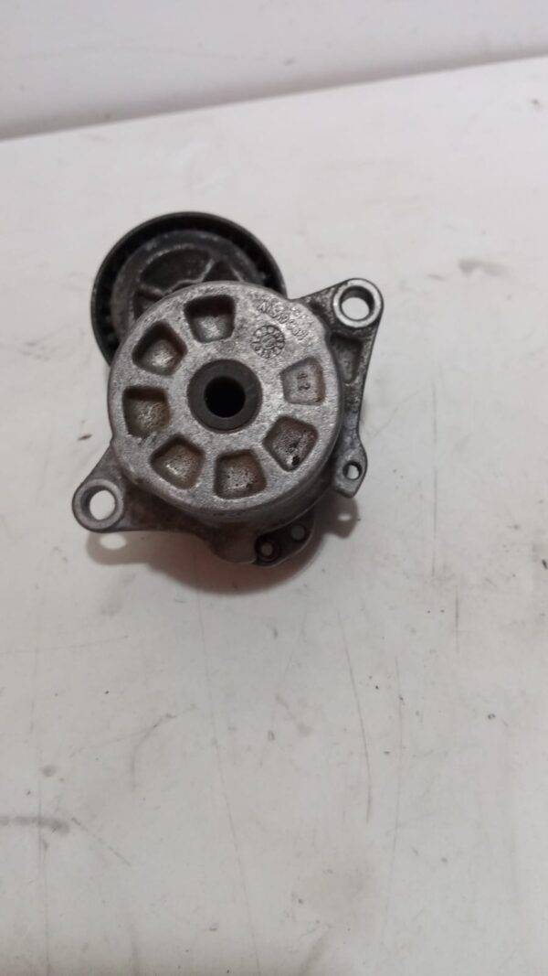 REF AISI9CU3 TENSOR CORREA GENERADOR AUXILIAR MERCEDES 2.2 CDI - Imagen 3