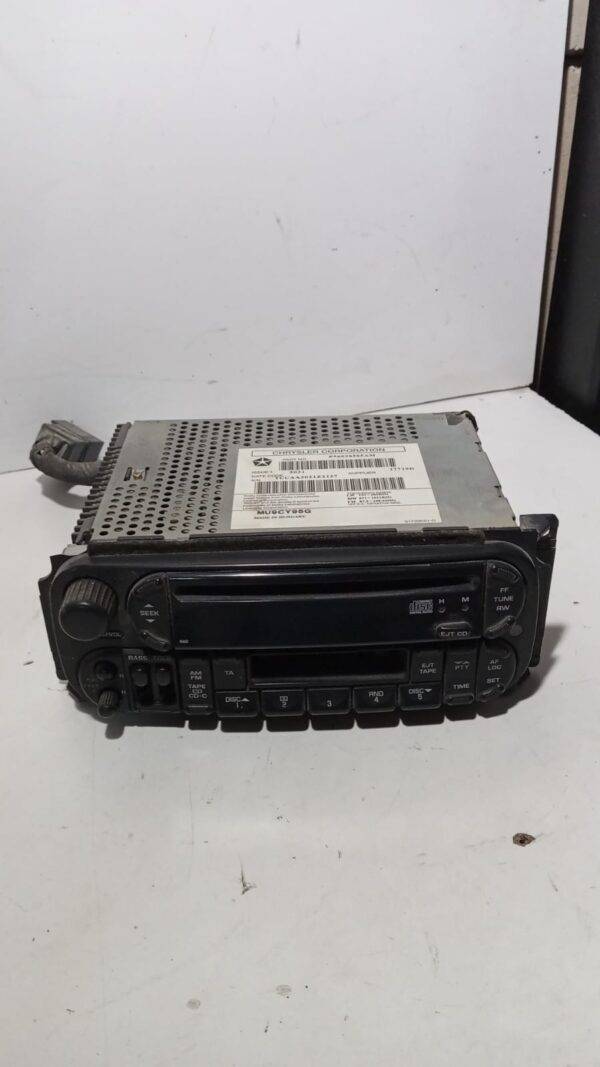 REF P56038555AM RADIO CD JEEP GRAND CHEROKEE II CHRYSLER SEBRING CHRYSLER VOYAGER