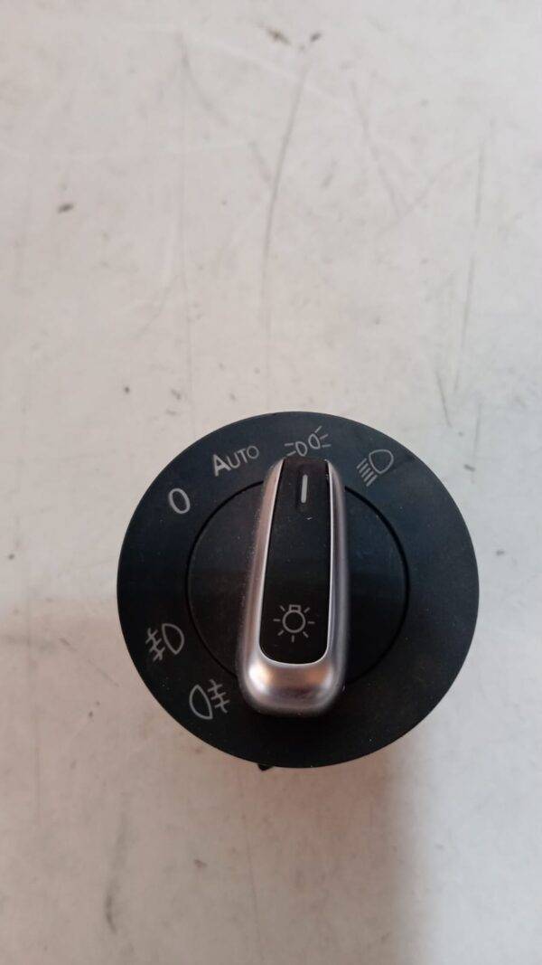 GOLF MANDO LUCES