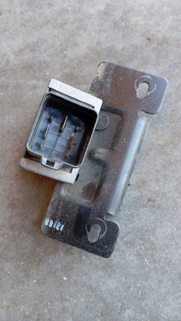 7700115078 CAJA PRECALENTAMIENTO RENAULT - Imagen 3