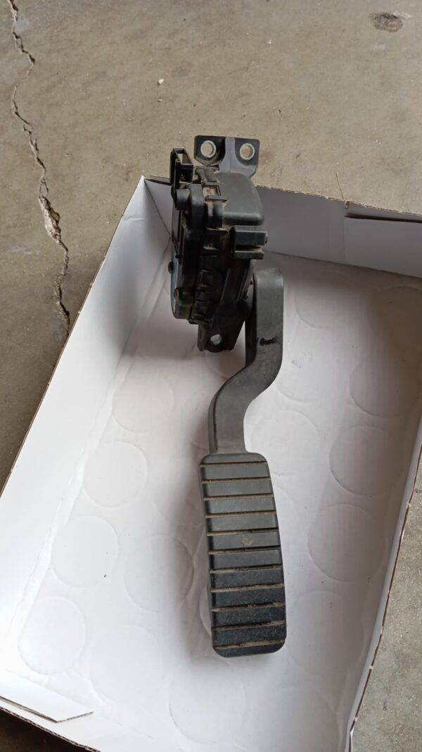 PEDAL RENAULT
