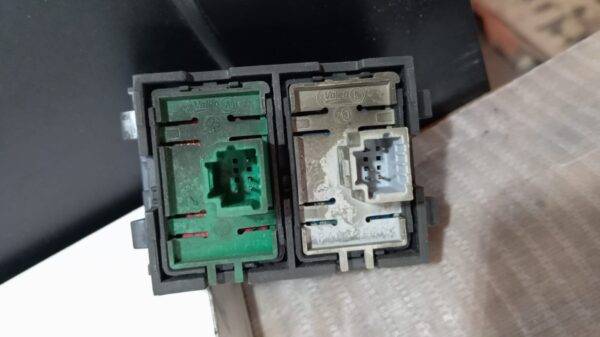 REF 1259364X INTERRUPTOR TRAFIC III