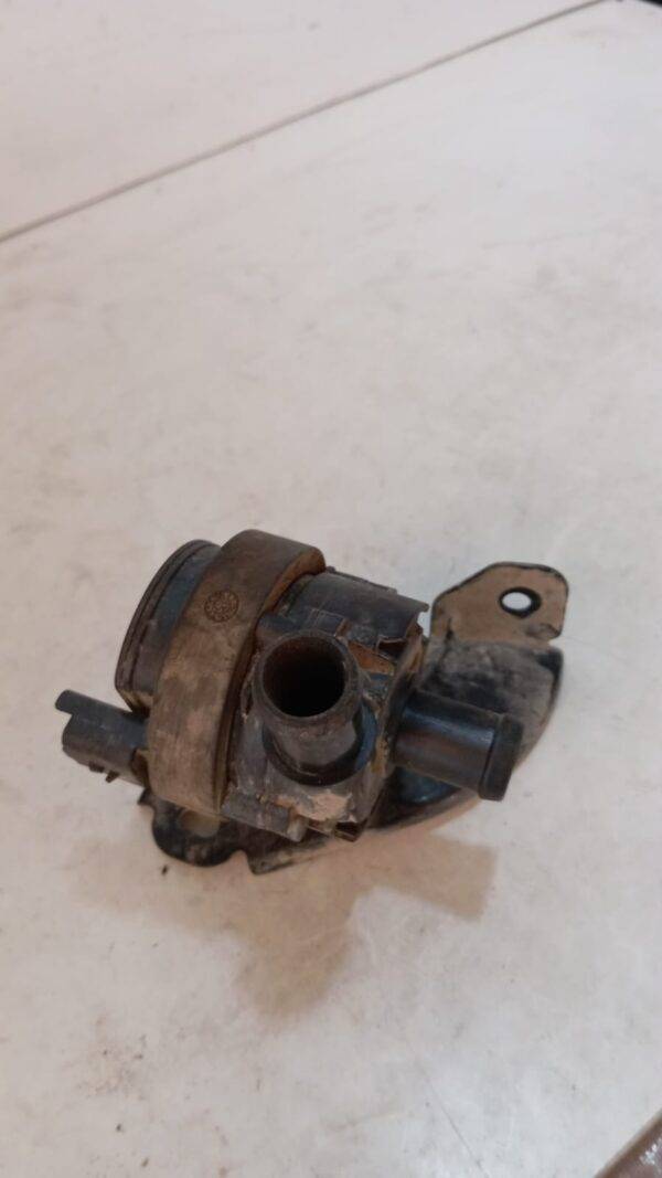 REF 392023219 BOMBA DE AGUA RENAULT - Imagen 4