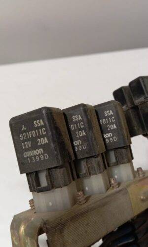 REF 521F011C RELE MITSUBISHI FUCIBLES