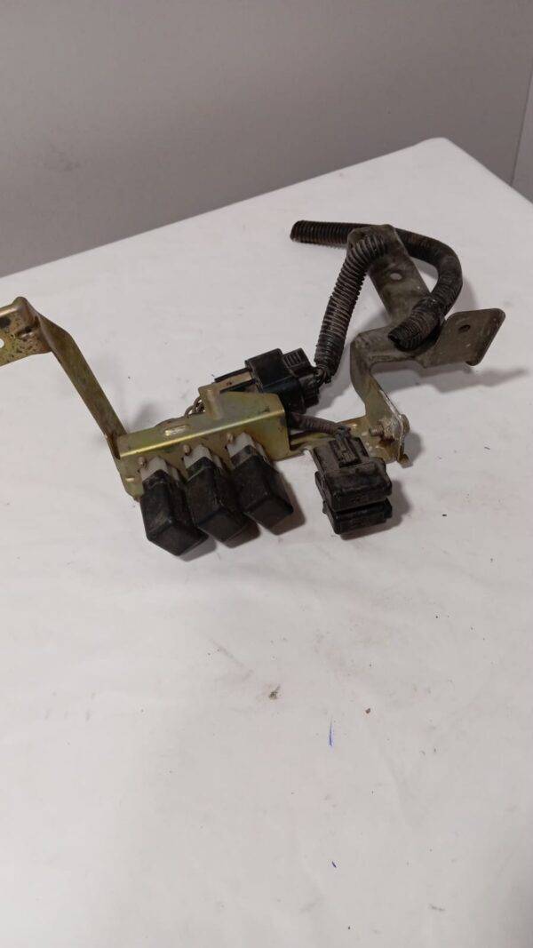 REF 521F011C  RELE MITSUBISHI FUCIBLES - Imagen 3