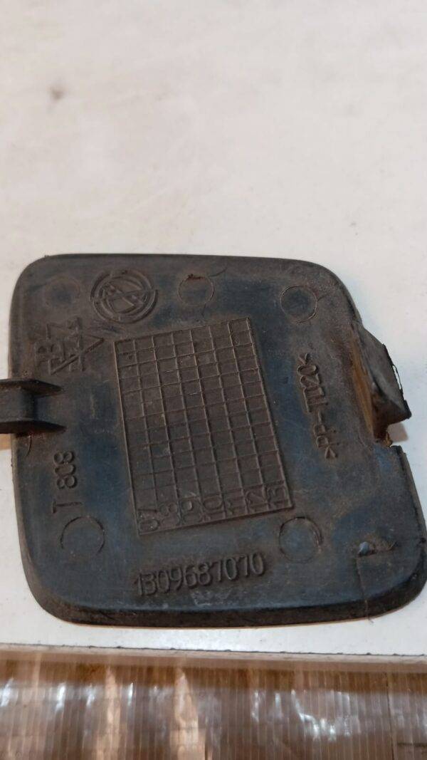 REF 1309687070 TAPON PARACHOCHES FIAT - Imagen 3