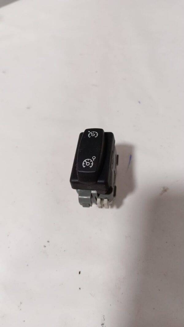 REF 179028A INTERRUPTOR RENAULT