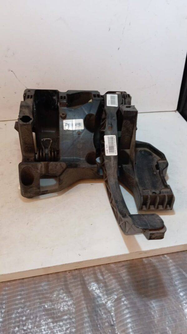 REF 25863700 PEDAL DE EMBRAGUE DUCATO 3.0