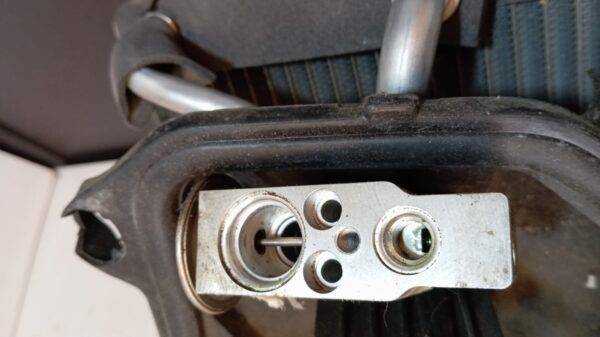 REF 2B1536251005 OPEL COMBO RADIADOR INTERIOR - Imagen 3