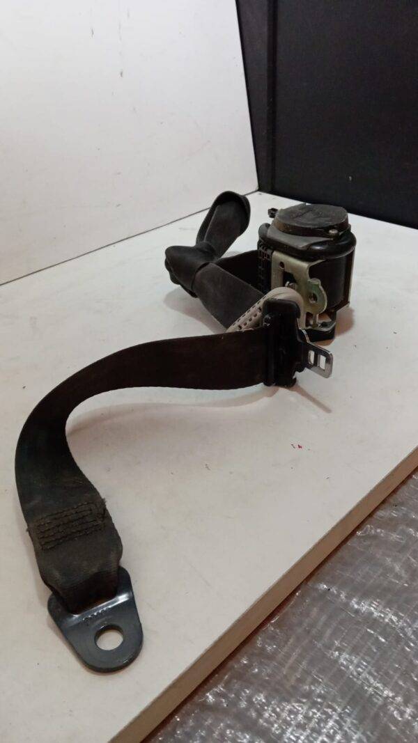 8346011 CINTURON DE SEGURIDAD