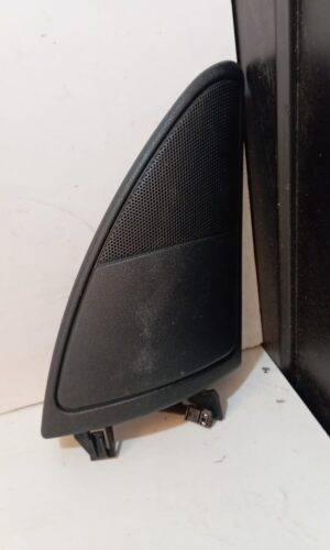 REF PC01006709 MOLDURA LAND ROVER