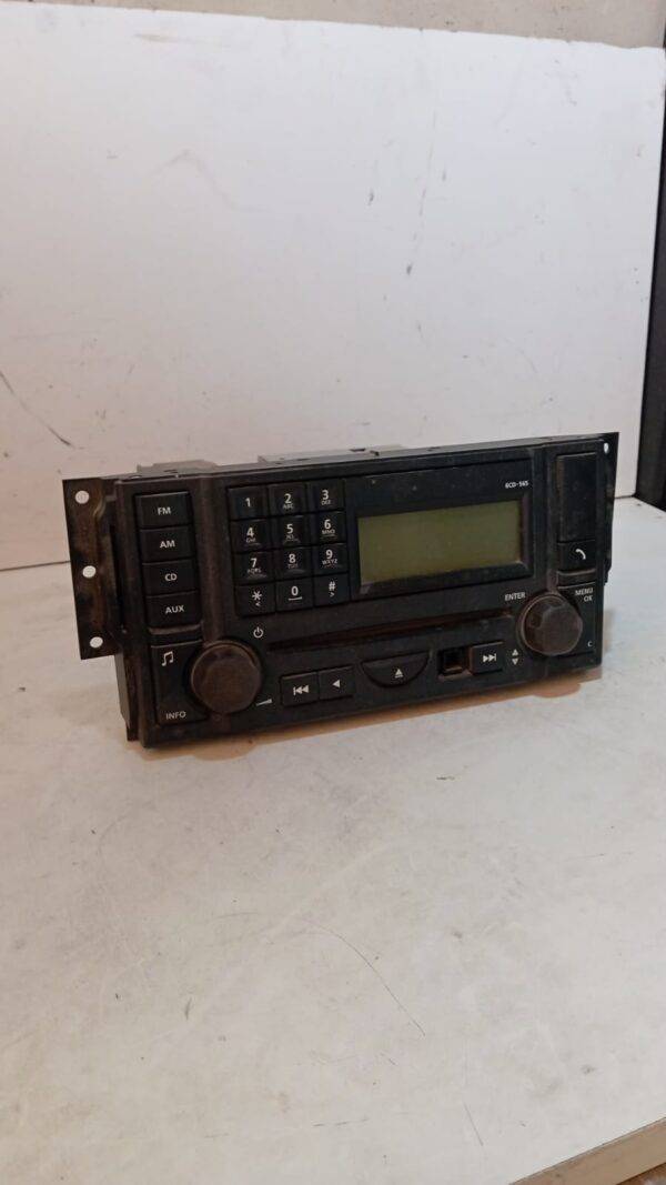 REF VUX500540 LAND ROVER RADIO