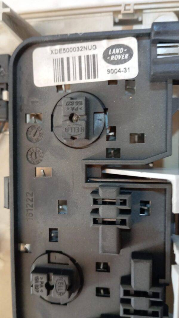 REF XDE500032NUG LUZ INTERIOR LAND ROVER - Imagen 3