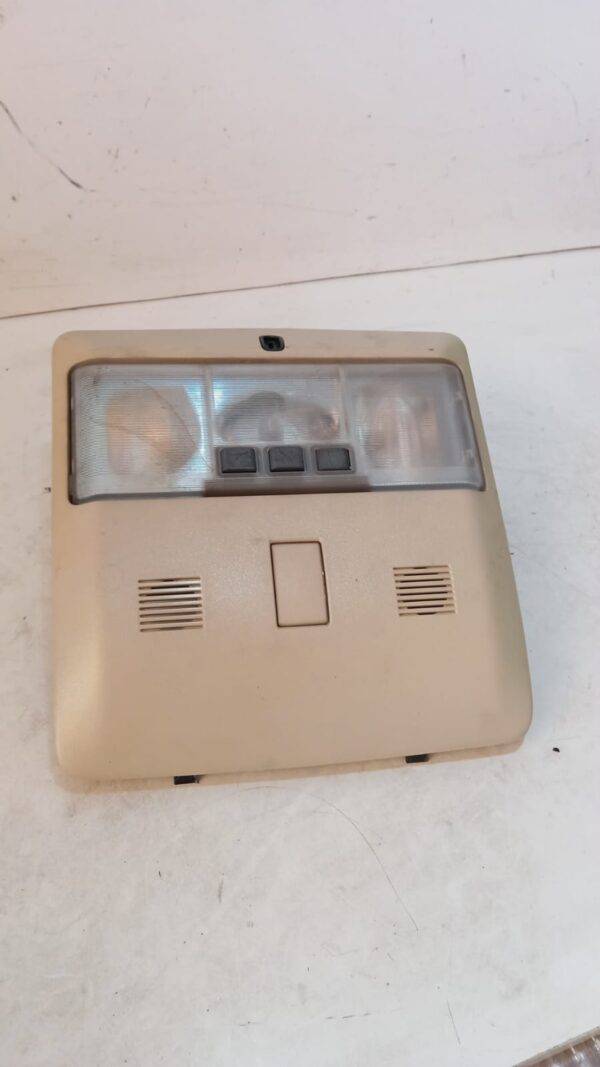 REF XDE500032NUG LUZ INTERIOR LAND ROVER