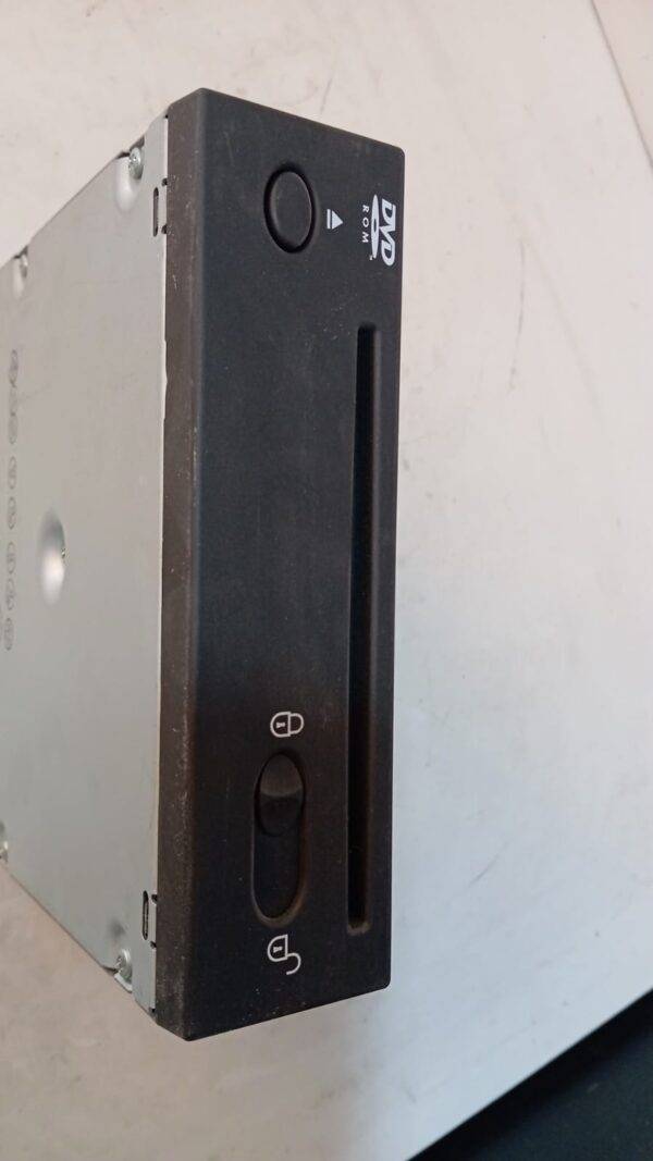 REF YIB500120 DVD LAND ROVER SPORT - Imagen 2