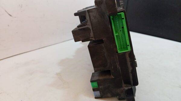 REF YQE500420 CAJA RELE FUSIBLES RANGE - Imagen 4