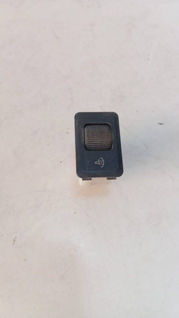 POM MITSUBISHI INTERRUPTOR