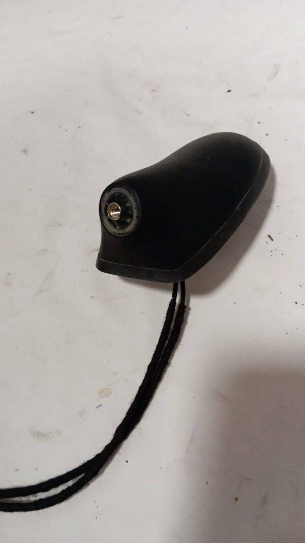 00468582130 AMPLIFICADOR DE ANTENA FURGONETA - Imagen 5