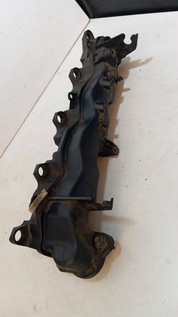 257Q9424 COECTOR DE ADMISION FORD